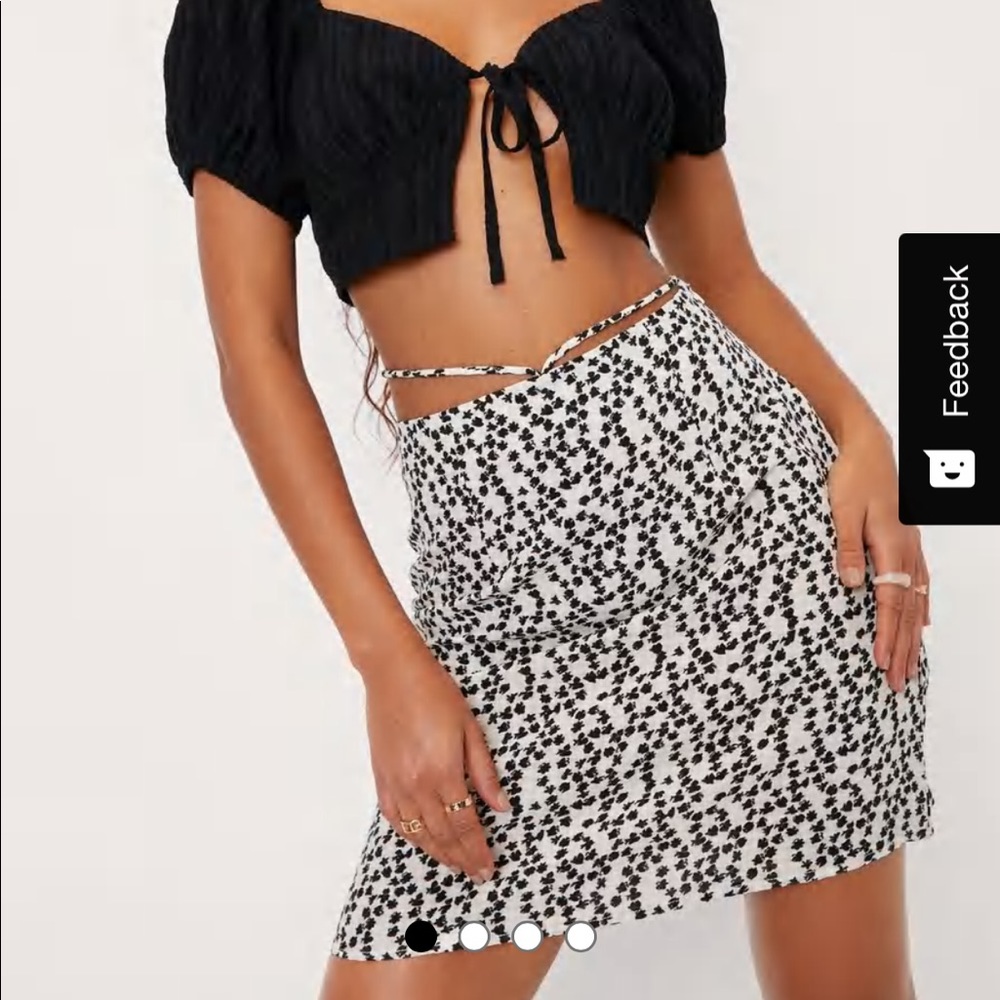 Nasty gal Floral skirt !